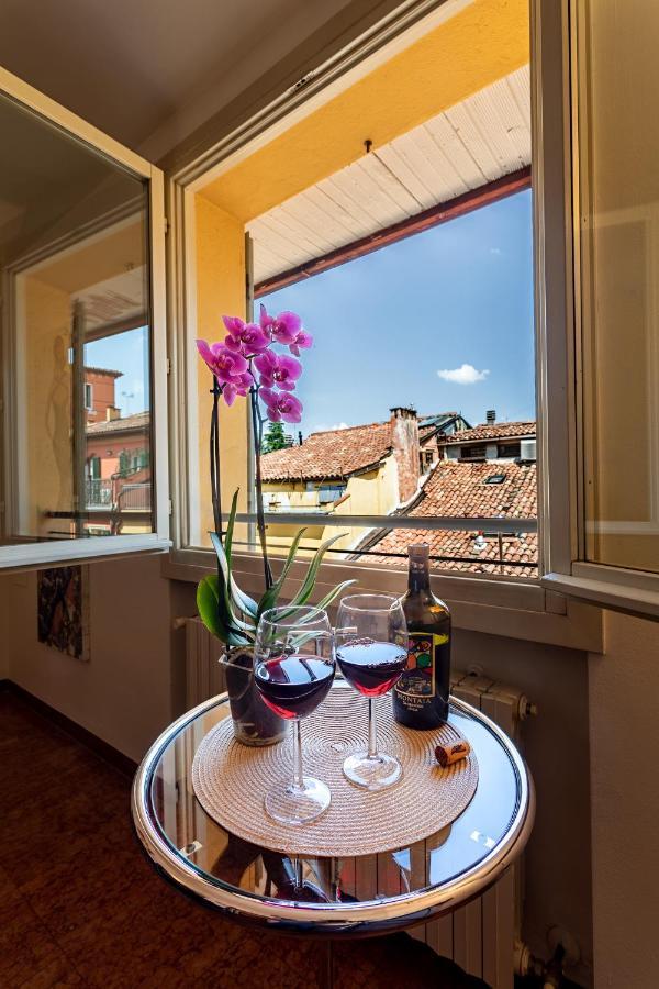 Bologna'S Way Sguardo Sui Tetti Apartment Exterior photo