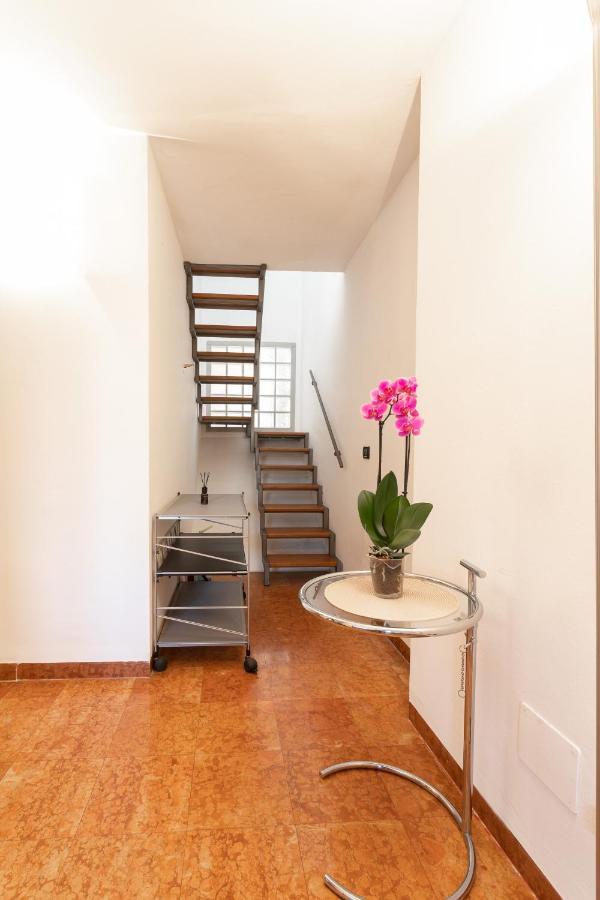 Bologna'S Way Sguardo Sui Tetti Apartment Exterior photo