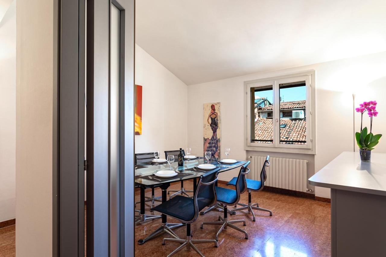 Bologna'S Way Sguardo Sui Tetti Apartment Exterior photo